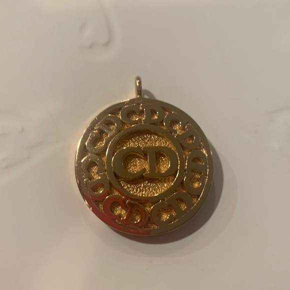 Christian Dior Pendant - Picture 3 of 12